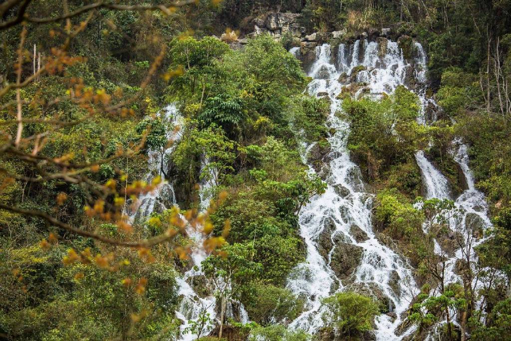 贵州旅游胜地：荔波小七孔